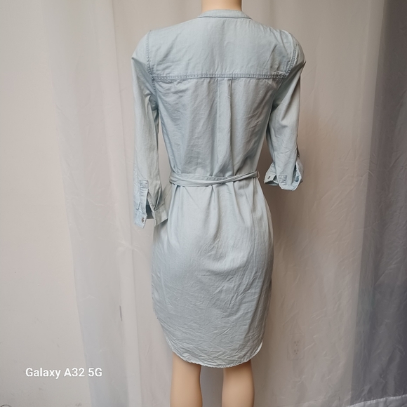 New York & Company Size XS Blue Buttoned Tie Front Dress - Picture 10 of 16
